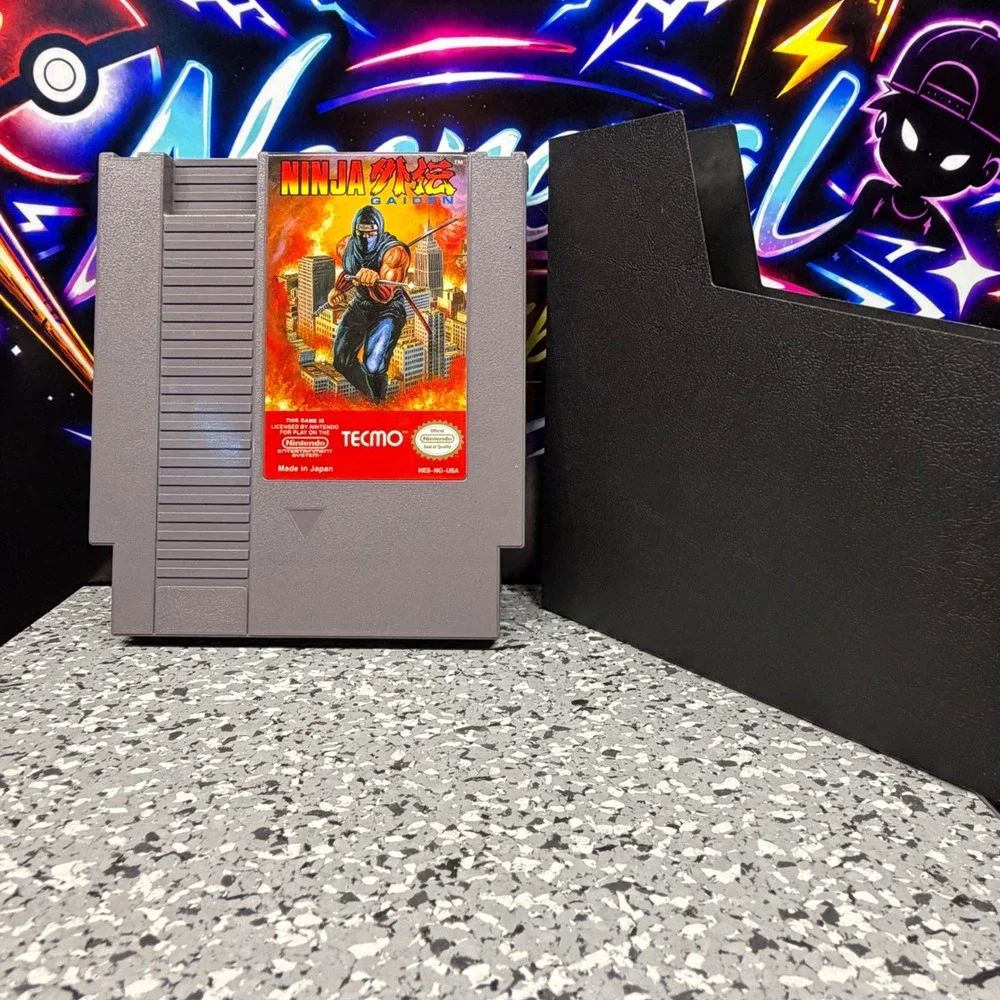 Ninja Gaiden Nintendo NES Tecmo 1989 Video Game Cartridge NES-NG-USA Dust Sleeve